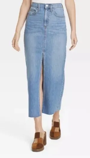 Universal Threads NWT! Women's High-Rise Denim Maxi Skirt - Medium Wash thumbnail 1