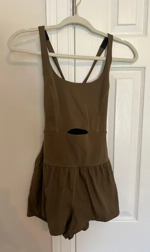 Romper thumbnail 1