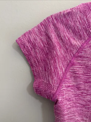 Lululemon Swiftly Tech Short Sleeve Crew Heathered Purple / Magenta Mix Size 6 thumbnail 5
