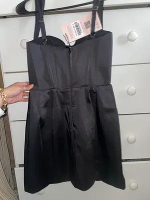 Dress thumbnail 4