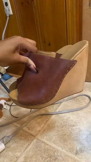 Shoes Brown Size 6 thumbnail 3
