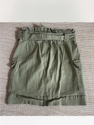 Tinseltown Olive Utility cargo Mini Skirt with Belted Waist thumbnail 3