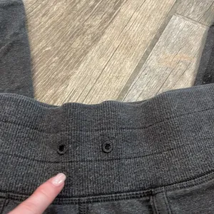 Lululemon women’s Charcoal Jogger Pants thumbnail 2