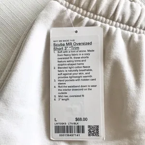 Lululemon Scuba Mid-Rise Oversized Short 3" Trim Light Ivory / Black NWT thumbnail 12