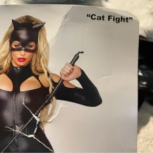 NEW Dreamgirl Cat Fight Catwoman Costume Size XL thumbnail 4