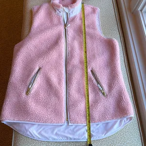 Crown & Ivy Pink Fleece Vest thumbnail 9