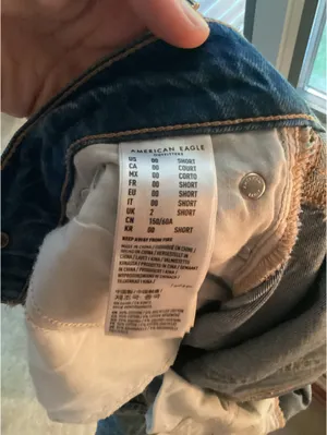 American Eagle Jeans thumbnail 4