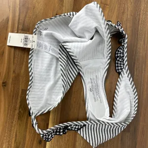 Aerie Bikini Bottom Women M Black White Stripe Gingham Ruffle Full Coverage NWT thumbnail 5