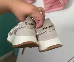 Reebok Tennis Shoes thumbnail 2