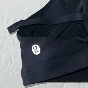 Lululemon Sports Bra Black thumbnail 3