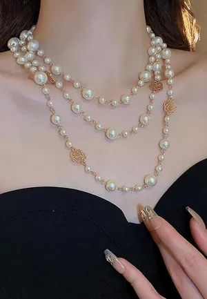 Elegant Gold and Pearl Long Necklace thumbnail 6