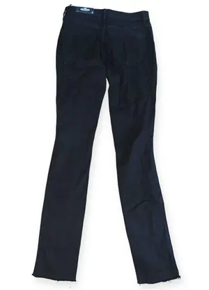 Hollister ultra high rise destroyed jeans thumbnail 3