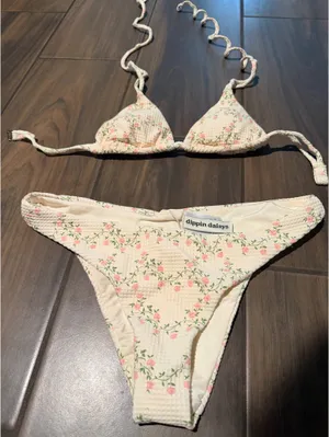 Dippin' Daisy's Bikini Set thumbnail 1