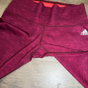 Adidas Climalite Women's‎ Magenta Space Dye Cropped Leggings Capris Size M thumbnail 3
