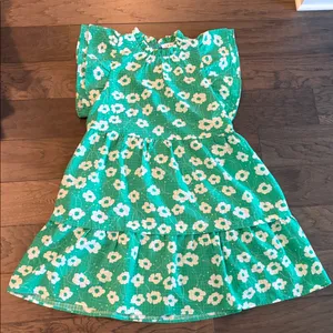THML Floral Flutter Sleeve Dress Sz M thumbnail 4