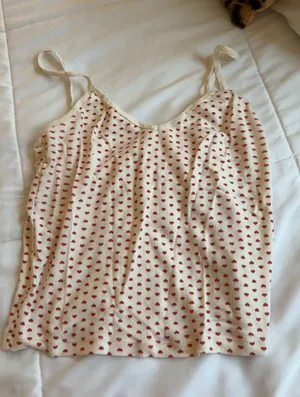 Brandy Melville heart print cotton tank top thumbnail 1