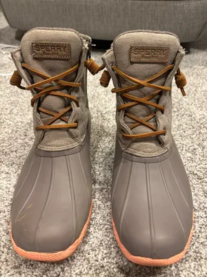 Duck Boots thumbnail 2