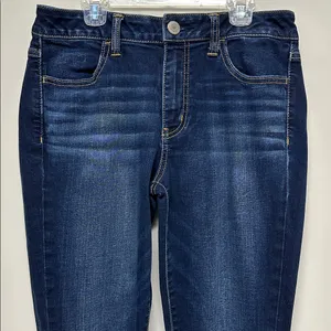 NWOT American Eagle Super Stretch Hi-Rise Jegging size 8 with acid washed areas thumbnail 5