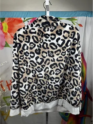 H70. Secret Treasures Women's Multi and Brown Hoody thumbnail 3