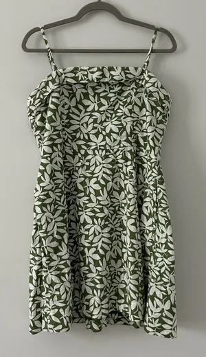 Abercrombie & Fitch Green White Linen Leaf Print Convertible Mini Dress L thumbnail 1