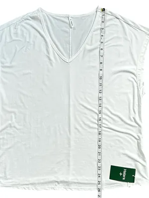 Halara V-Neck Dolman Sleeve Relaxed Lightweight T-Shirt White Size Large thumbnail 8
