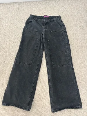 Edikted Carpenter Ayla Low-Rise Jeans thumbnail 1