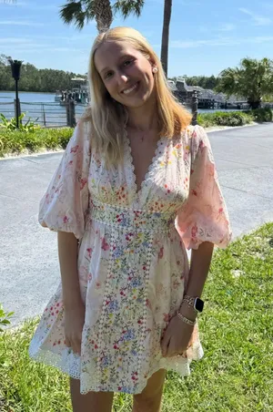 boutique dress thumbnail 1