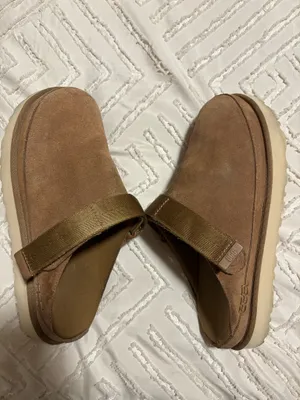 UGG Goldenstar Clogs thumbnail 3