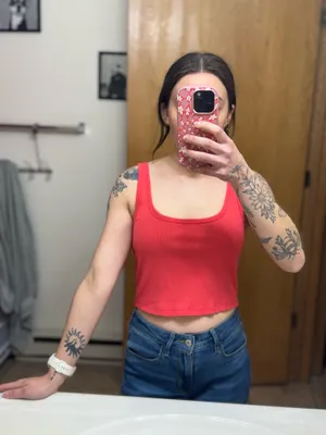 Old Navy Tank Top thumbnail 1