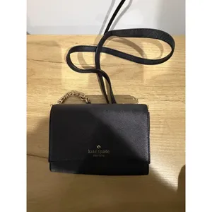 Kate Spade Black Saffiano Leather Chain Crossbody Wallet Bag Gold Hardware P thumbnail 3