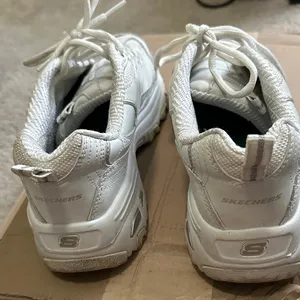 Skechers White Athletic Shoes thumbnail 2