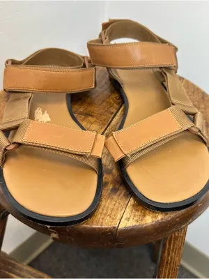 Vince Women's 6.5 Tan Strappy Leather Sport Sandals thumbnail 2