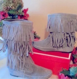 LAUREN Conrad Fringe Fashion Gray Boots thumbnail 1