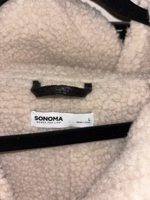 Winter Jacket Size L thumbnail 3
