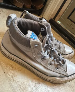 Converse Mid-Top Sneakers thumbnail 1