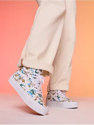 Vans Sk8-Hi Butterfly Floral High Top Sneakers Women’s 6.5 / Men’s 5 thumbnail 2