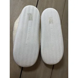 Cozy Red Heart Plush Slippers Size Women’s‎ 9 Faux Fur Sweetheart Sole Cozy Core thumbnail 7