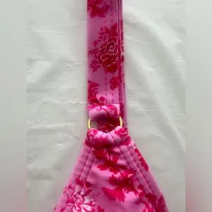 SheIn Vibrant Pink and Red Bikini with Triangle Top and High-Cut Design thumbnail 6