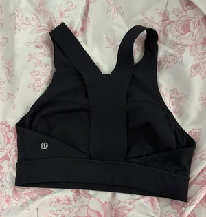 Lululemon bra thumbnail 1