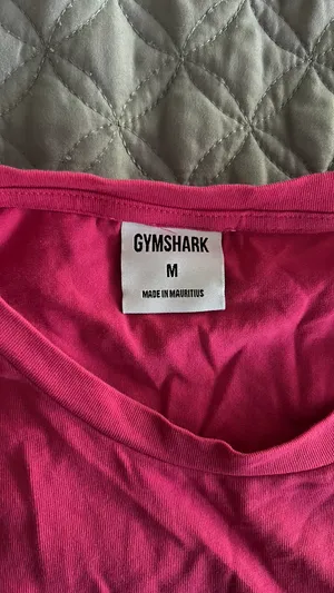 Gymshark Top Crop thumbnail 2