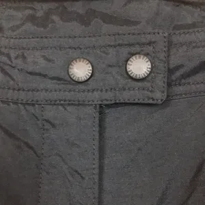VTG Columbia Women’s Black Nylon Multi-Pocket Adjustable Waist Snow Winter Pants thumbnail 4