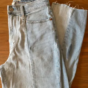 Abercrombie & Fitch Blue Ankle Cropped Jeans thumbnail 5