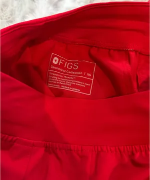 FIGS Pop Red Scrub Set thumbnail 5