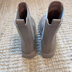 Anna Field Lug Sole Boot Sz 9 Gray thumbnail 8