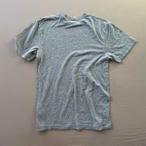 Structure Grunge Floral Roses Graphic Tee thumbnail 2