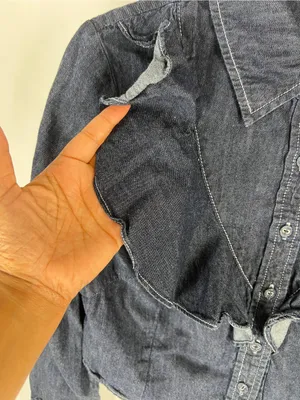 Avec Les Filles Ruffle Yoke Denim Button-Up Shirt Medium Blue Size M thumbnail 6