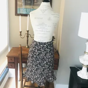 35th & 10th Brown Floral Print Flounce Skirt Sz S thumbnail 4