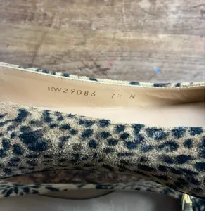 Stuart Weitzman‎ leopard print ballerina flats gold buckles 7N thumbnail 9