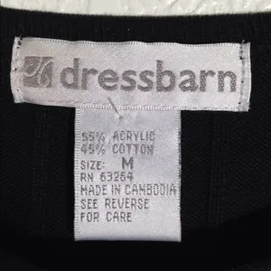 FINAL MARKDOWN Ladies' dressbarn Short Sleeve Sweater medium thumbnail 3