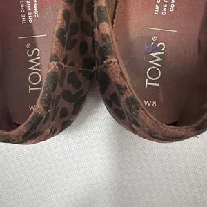 Toms Loafers Alpargata Slip On Brown Black Suede Leopard Print Flats Casual 8 thumbnail 7